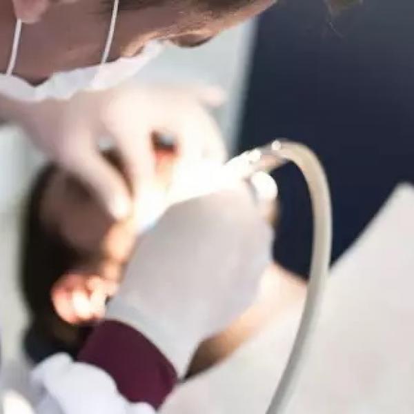 gengivoplastia